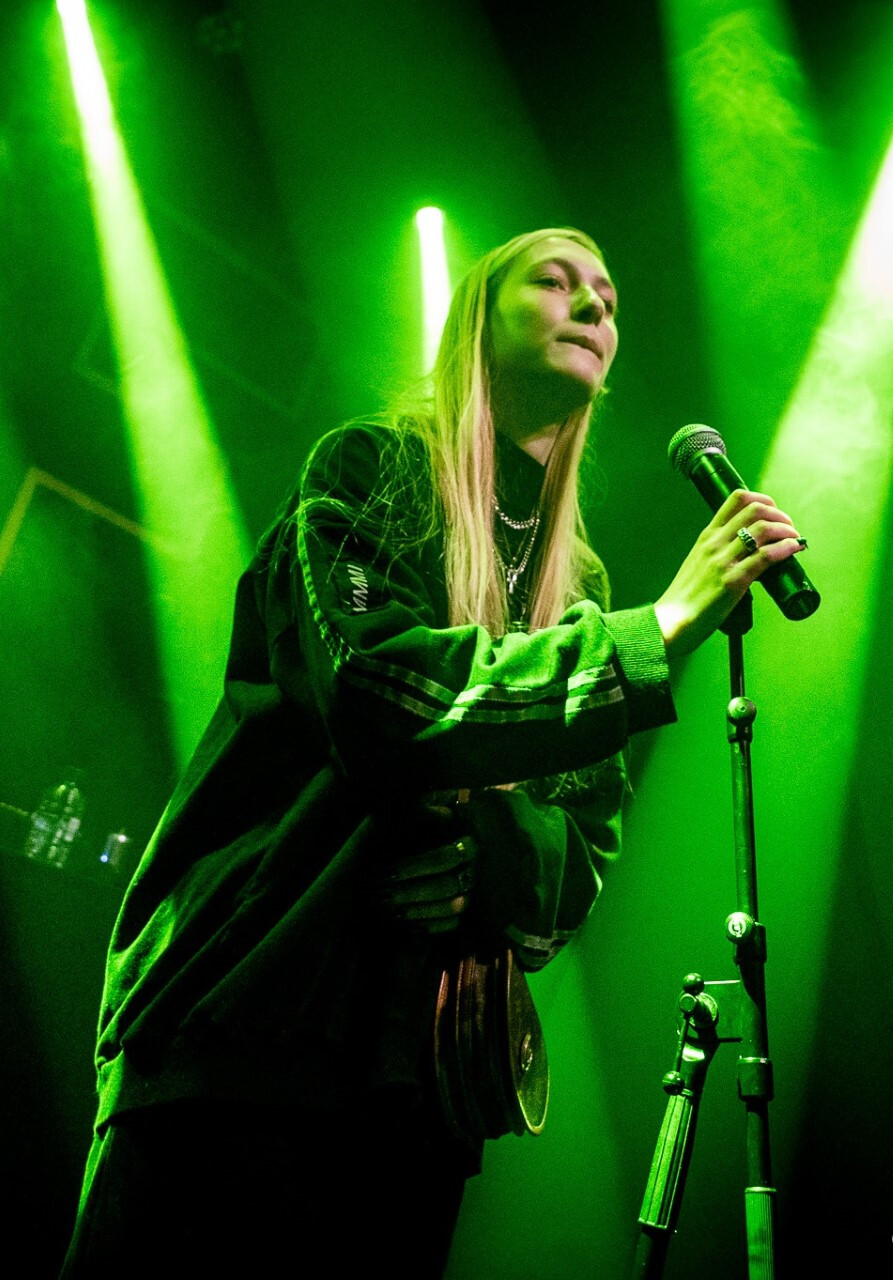 Met korting naar de kroepoekfabriek